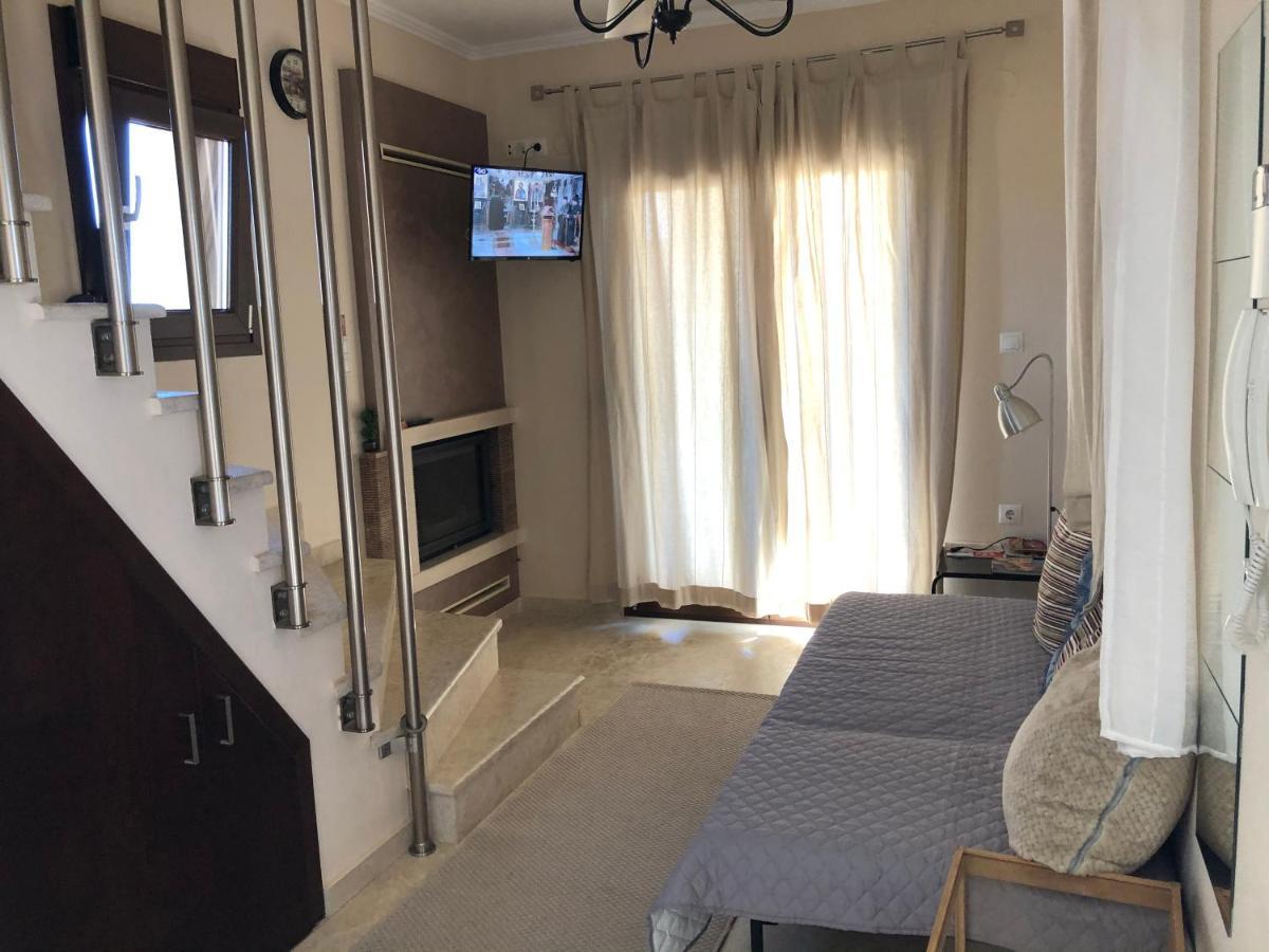 ניאה מודאניה Am Beach House מראה חיצוני תמונה