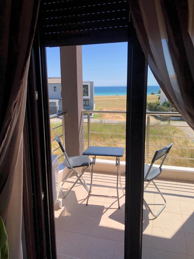 ניאה מודאניה Am Beach House מראה חיצוני תמונה