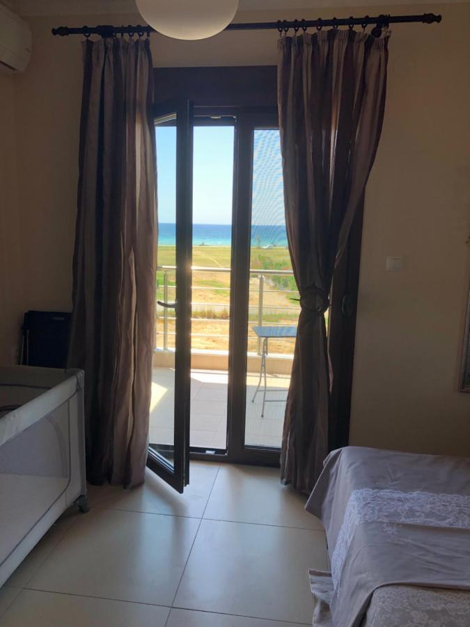 ניאה מודאניה Am Beach House מראה חיצוני תמונה