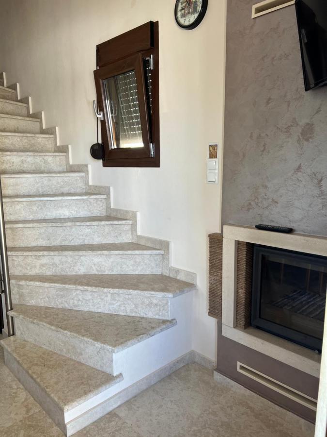 ניאה מודאניה Am Beach House מראה חיצוני תמונה