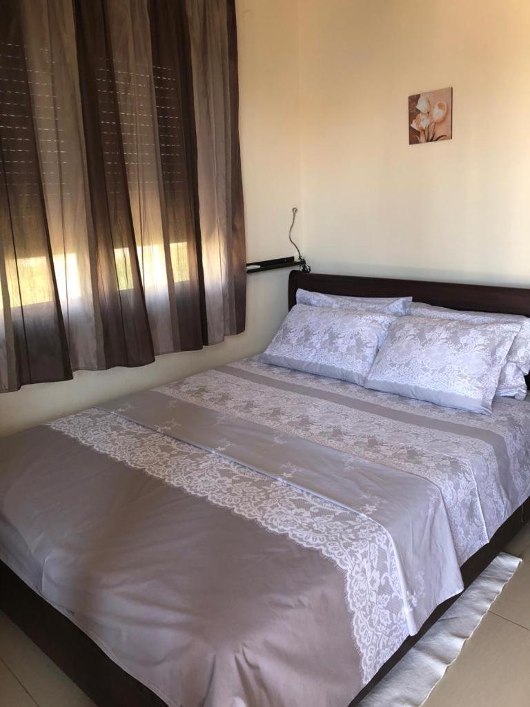 ניאה מודאניה Am Beach House מראה חיצוני תמונה