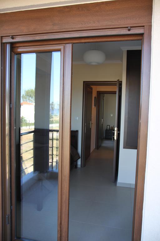 ניאה מודאניה Am Beach House מראה חיצוני תמונה