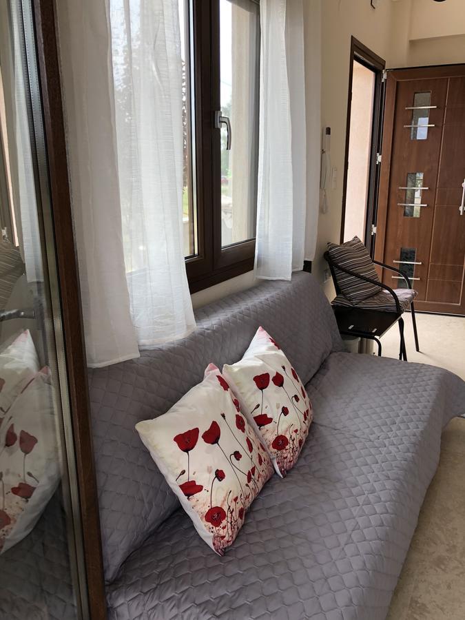 ניאה מודאניה Am Beach House מראה חיצוני תמונה